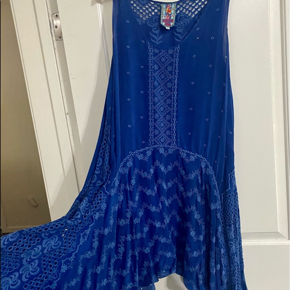 Johnny Was embroidered dress. XL Sleeveless.